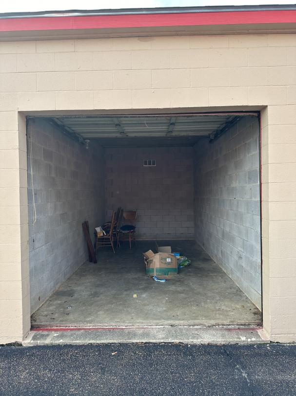 Storage Unit Auction in Nacogdoches, TX at North St Storage ends on 8th